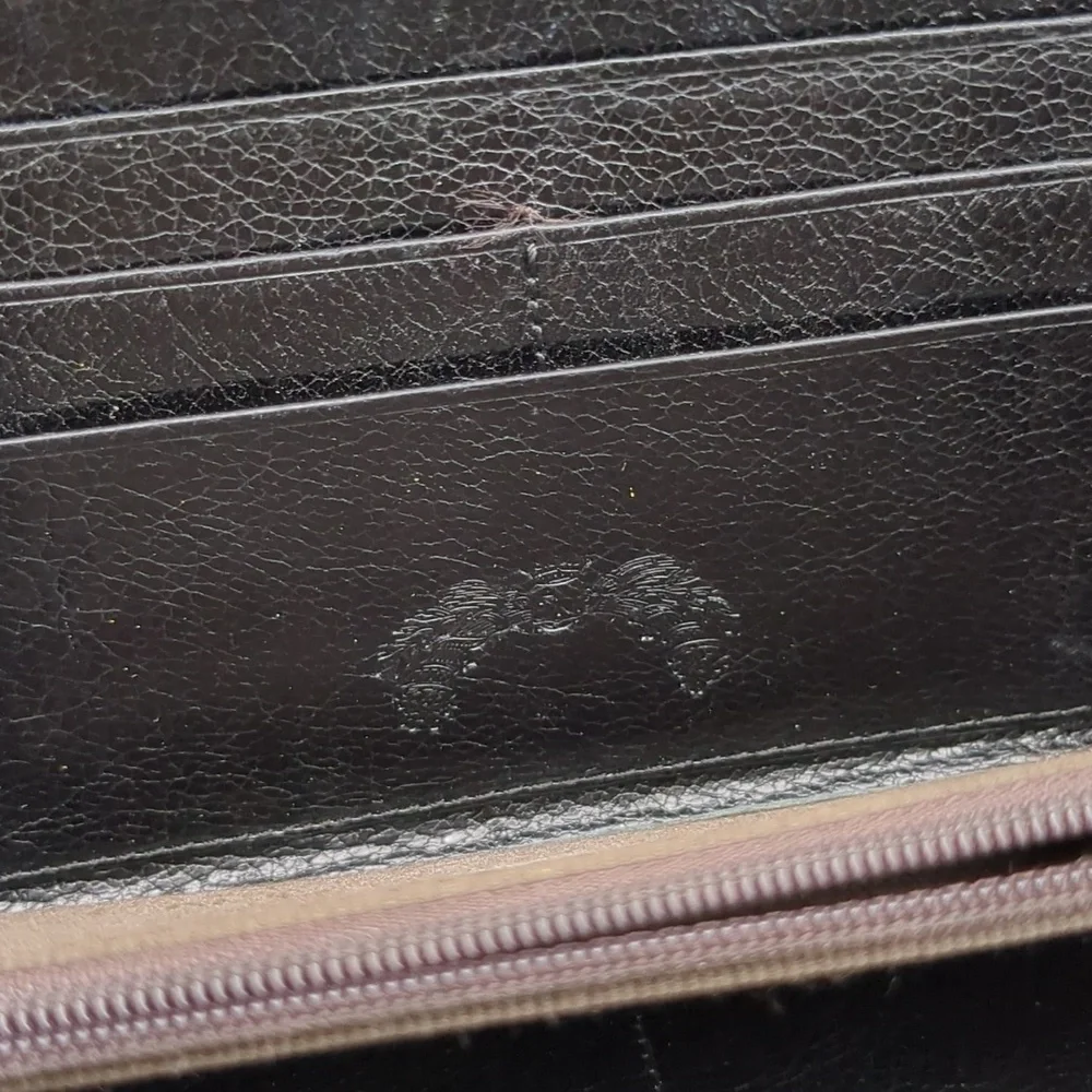 Antonio Melani leather wallet